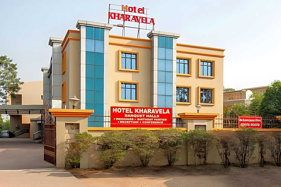 Treebo Y Hotels Elite, Khandagiri