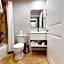 Nuvo Suites Miami Airport West/Doral