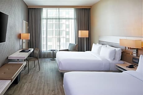 Queen Room with Two Queen Beds and City View - Hearing Accessible