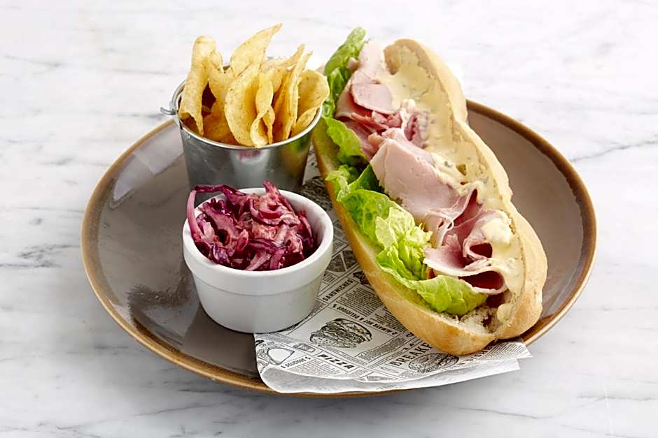 Holiday Inn Chester South By IHG