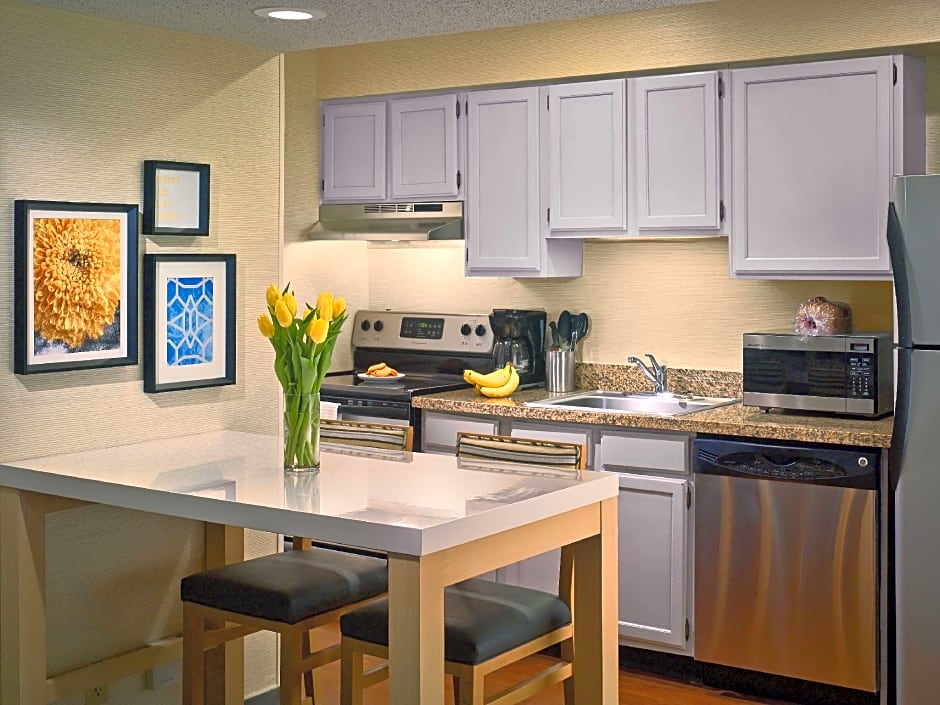 Sonesta ES Suites Omaha