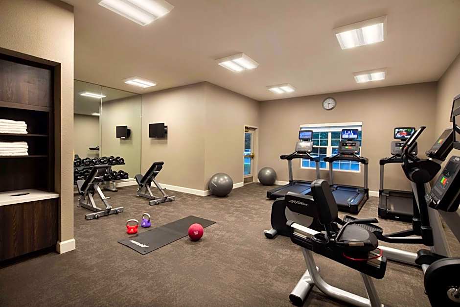 Sonesta ES Suites Fresno
