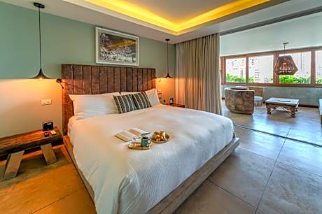 Premier Suite