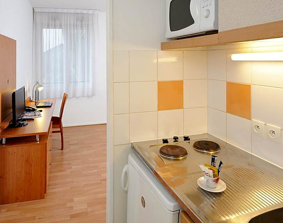 Séjours & Affaires Paris-Nanterre