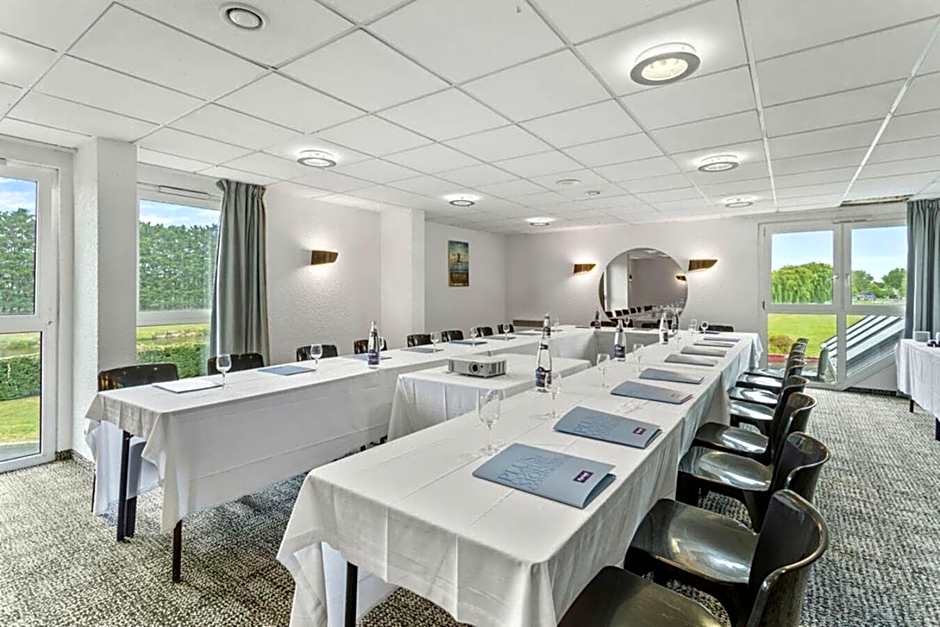 Kyriad Deauville - St Arnoult