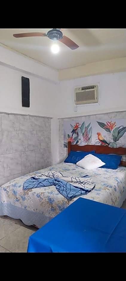 Pousada das Estrelas -Rua principal no centro de Conservatória