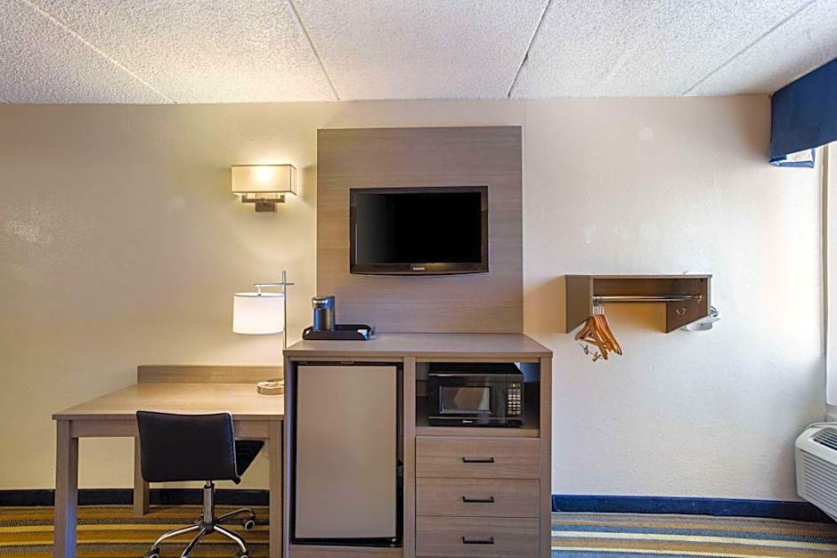 Quality Inn Central