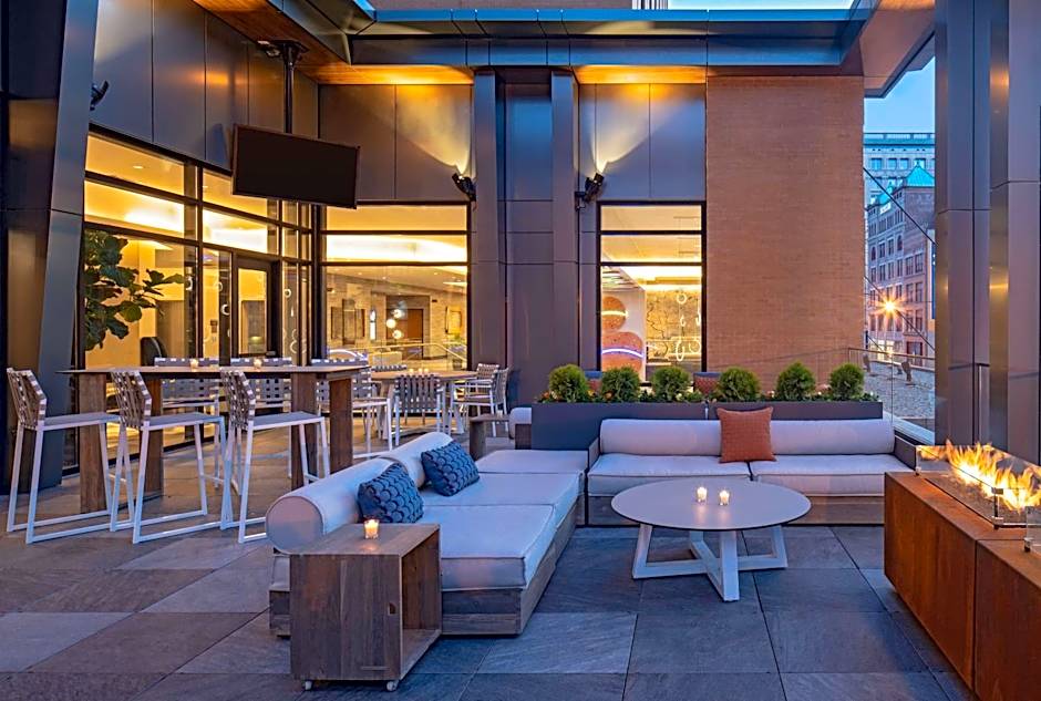 Hyatt Place Indianapolis Downtown