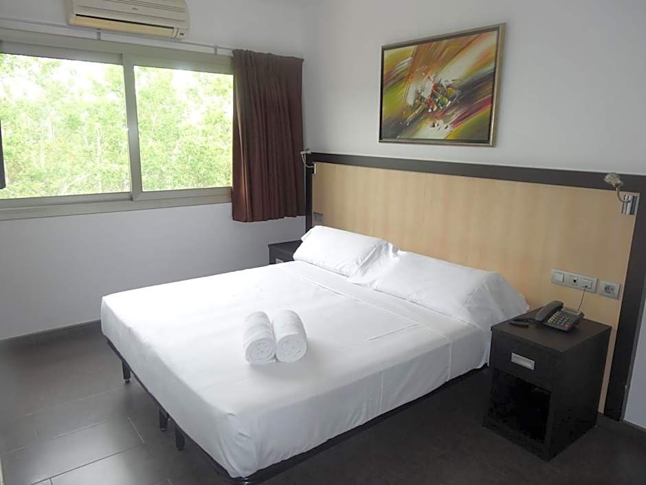 Hotel 170