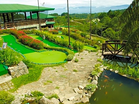 Dahilayan Forest Park Resort