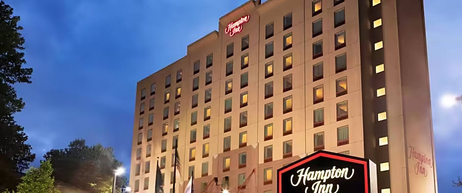 Hampton Inn New York - LaGuardia Airport