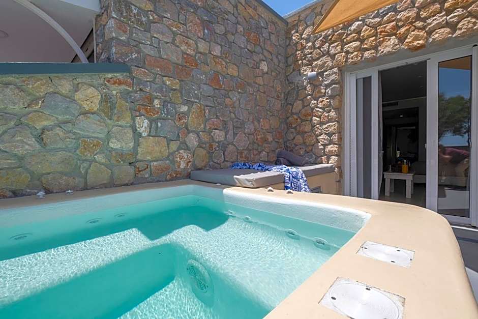 Cyclops Beach Apartments