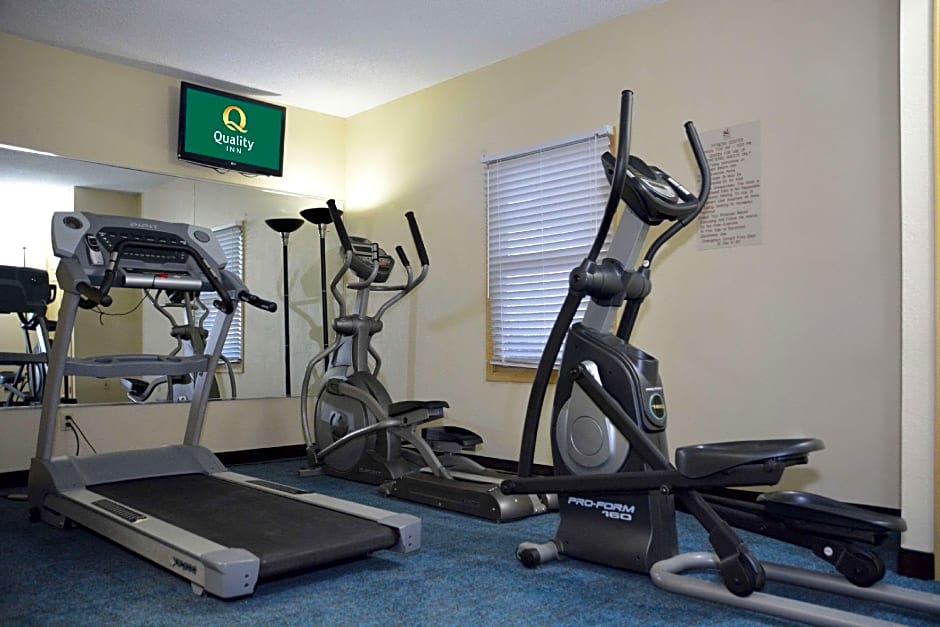 Quality Inn & Suites