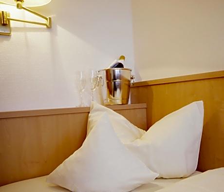 Small Single Room