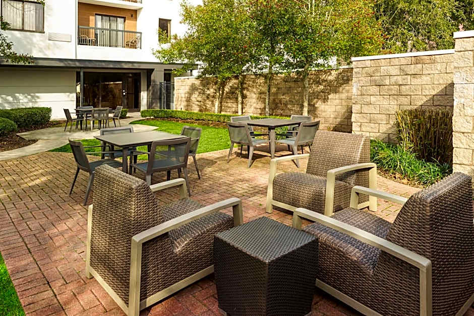 Courtyard by Marriott New Orleans Metairie