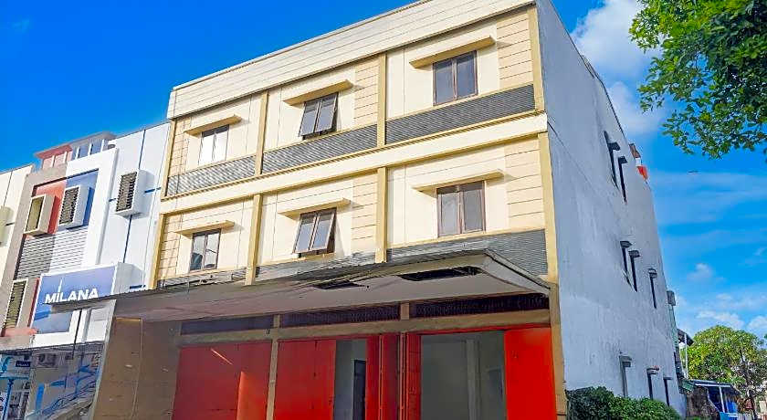 RedDoorz near AP Pettarani 3