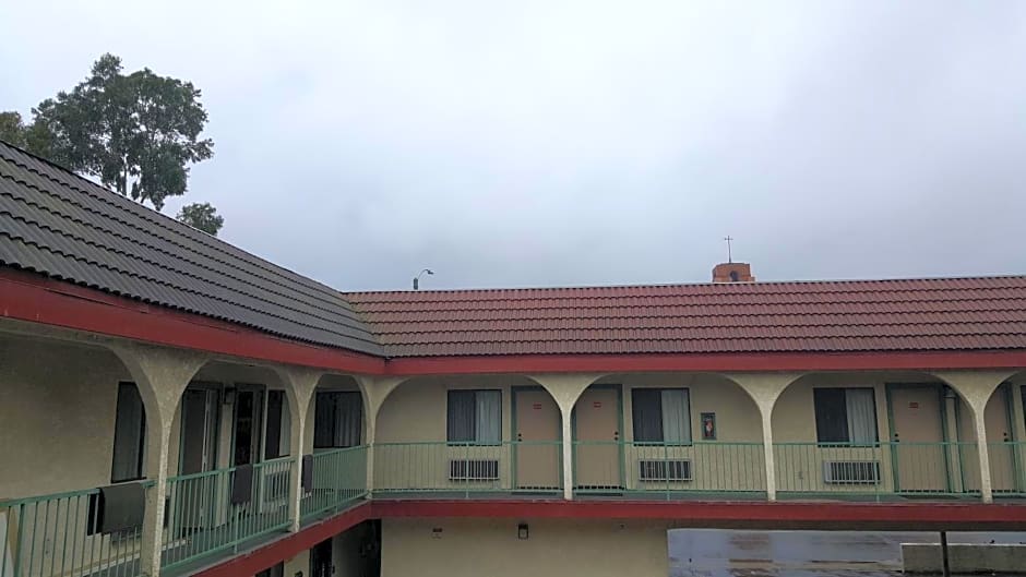 Flamingo Inn Long Beach