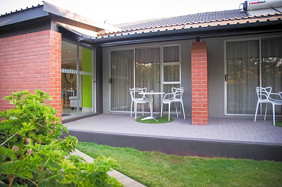 Palm Lodge Guest House