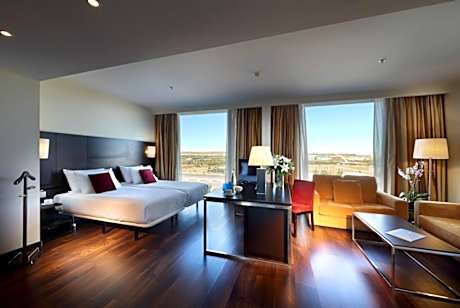 Double or Twin Room with Parking