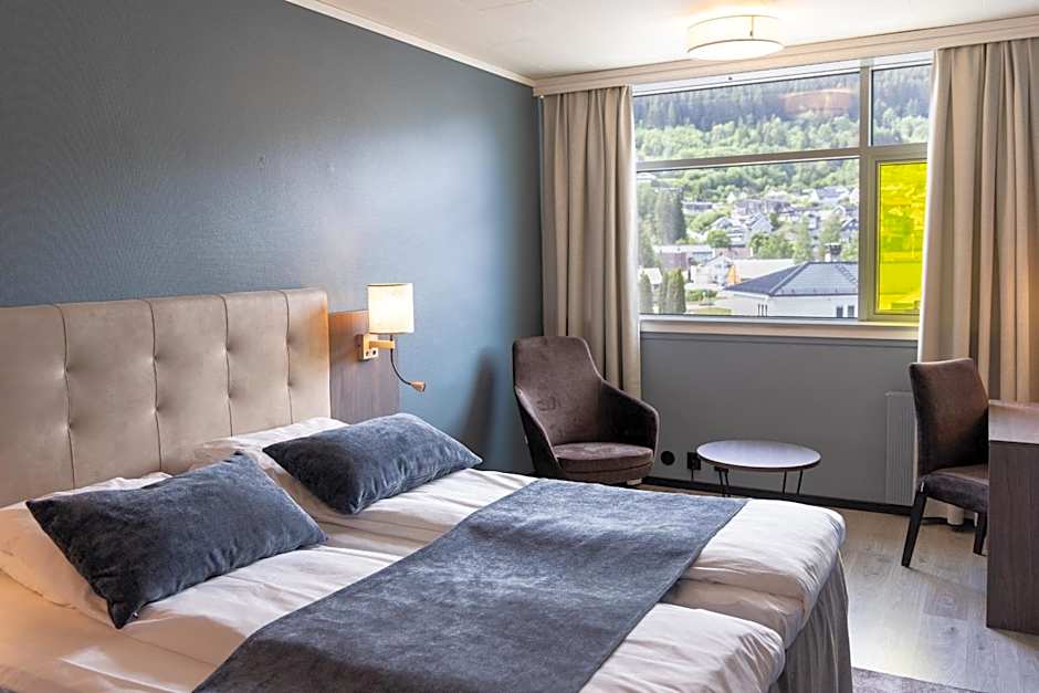 Photo 1 of 9 of Standard 2 Beds