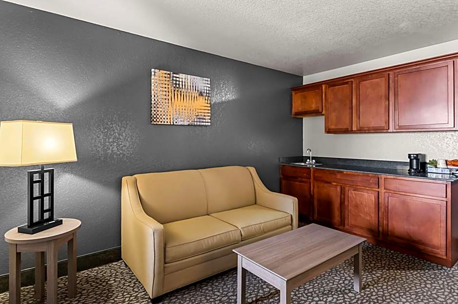 Best Western Sherwood Inn & Suites