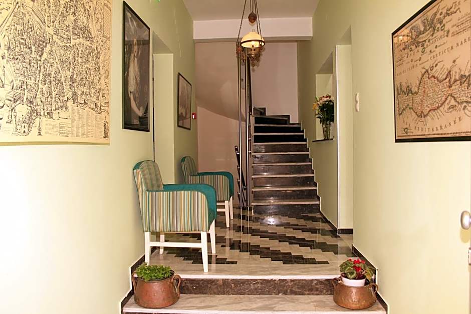 Rea Hotel