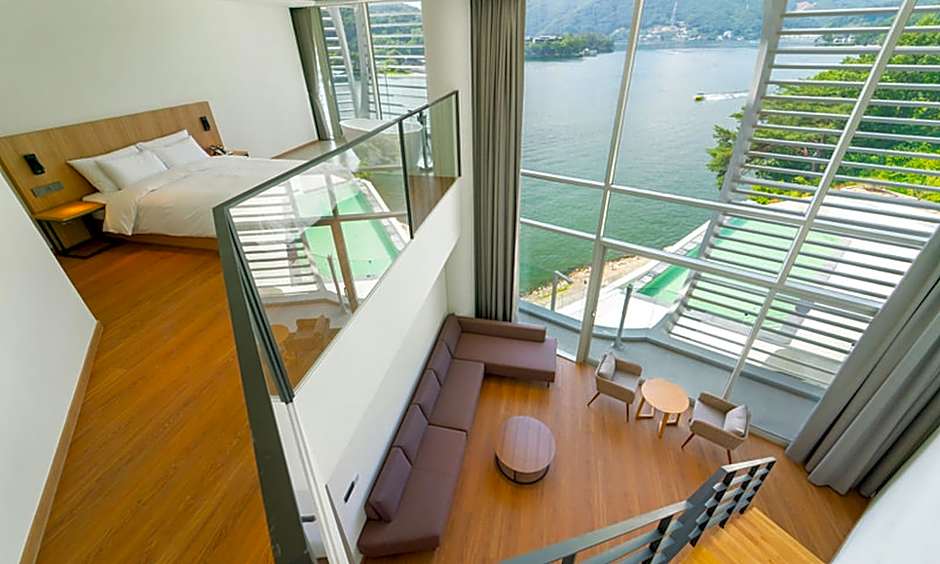 Gapyeong Hotel Suiteian