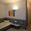 Avenue Hotel
