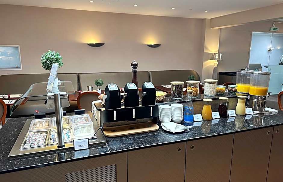 Hotel Drake-Longchamp