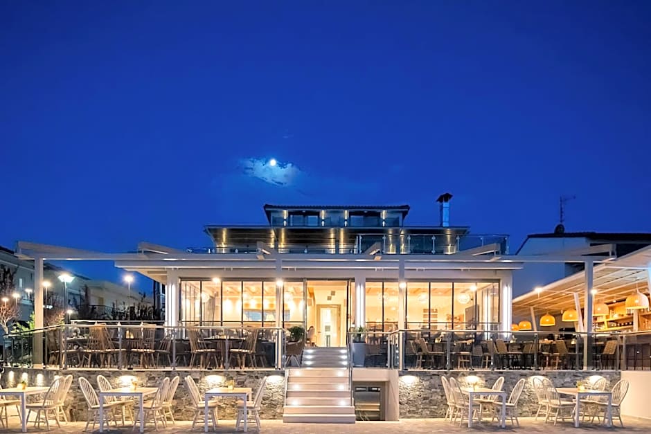 Sea Level Hotel by Diomedes Group