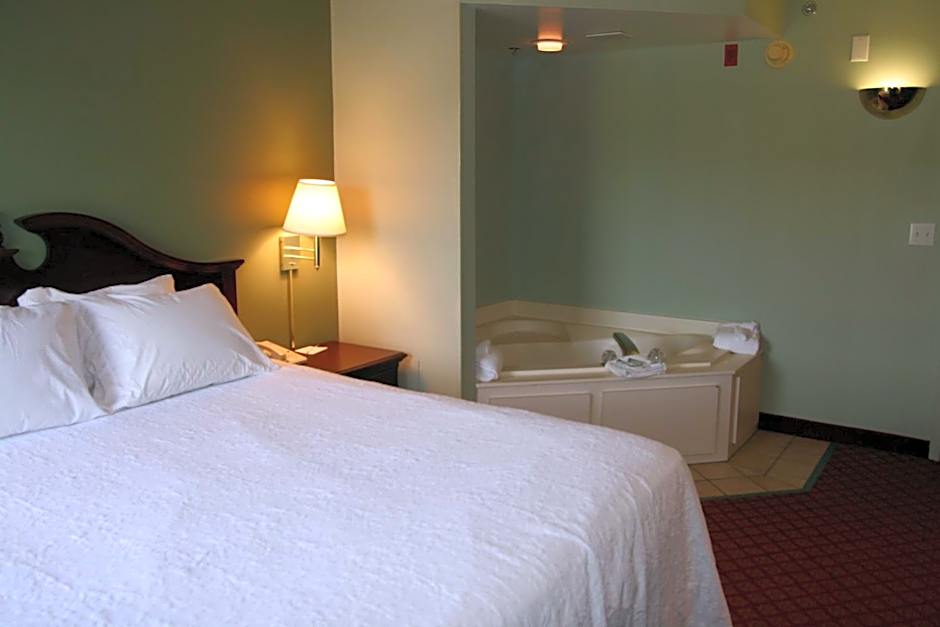 Hampton Inn Hillsville