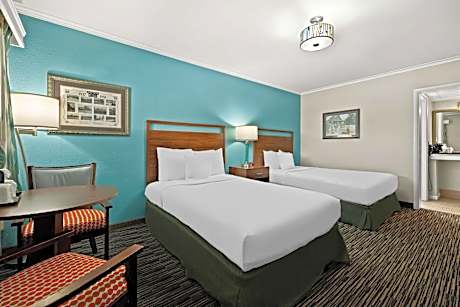 Double Room with Two Double Beds with Roll In Shower