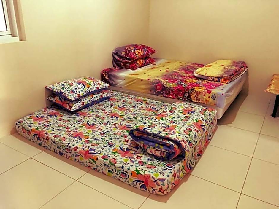 PICO DE LORO COVE CONDOMINIUM 2BR 03 