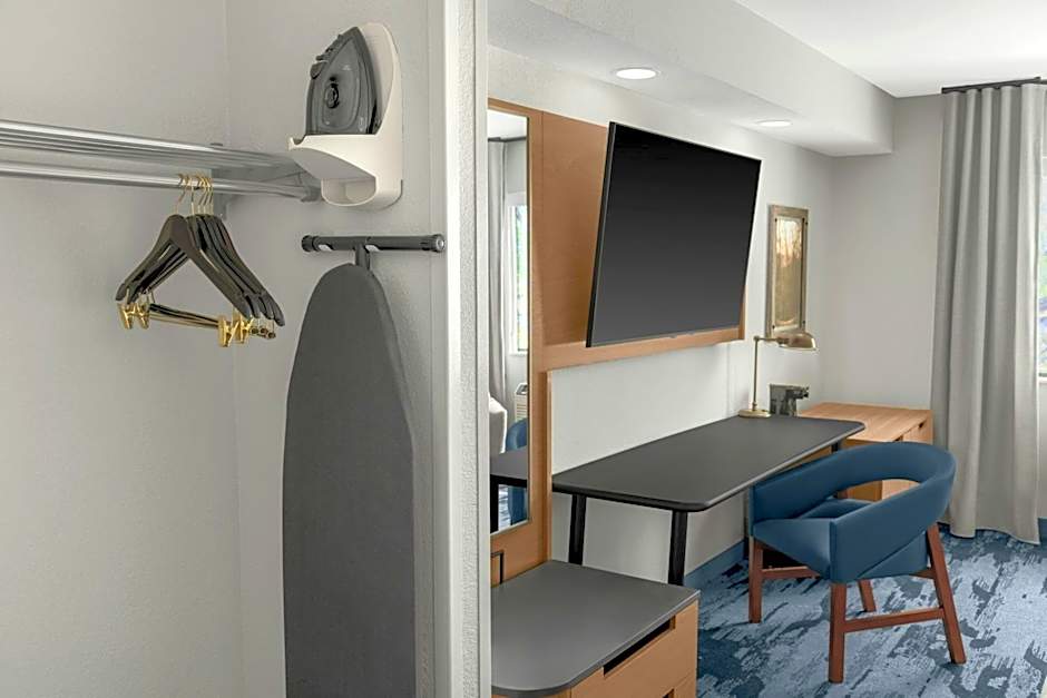 Fairfield Inn & Suites by Marriott San Francisco San Carlos