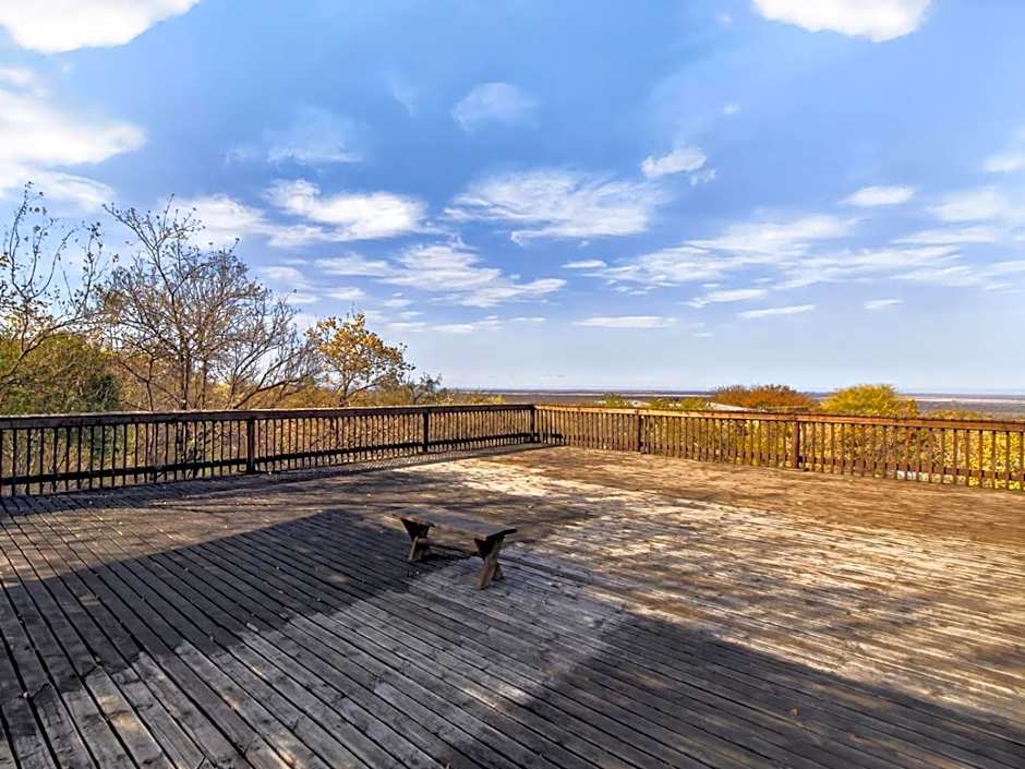 Thuto Centre Conferencing & Bush Lodge