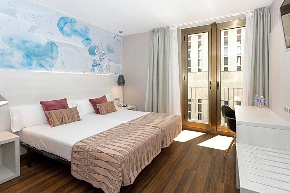 Hostal Operaramblas