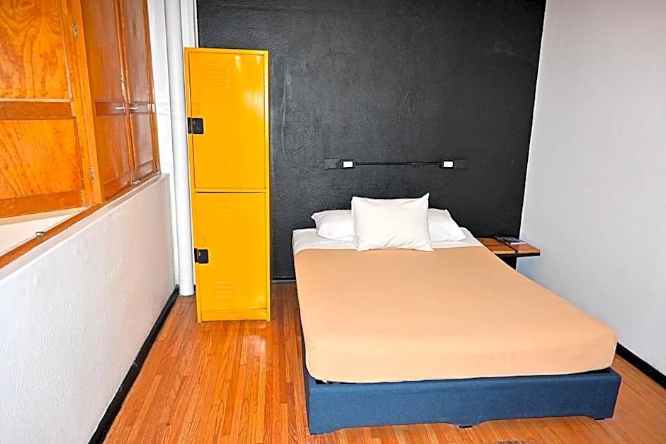 Hostel Mundo Joven Catedral