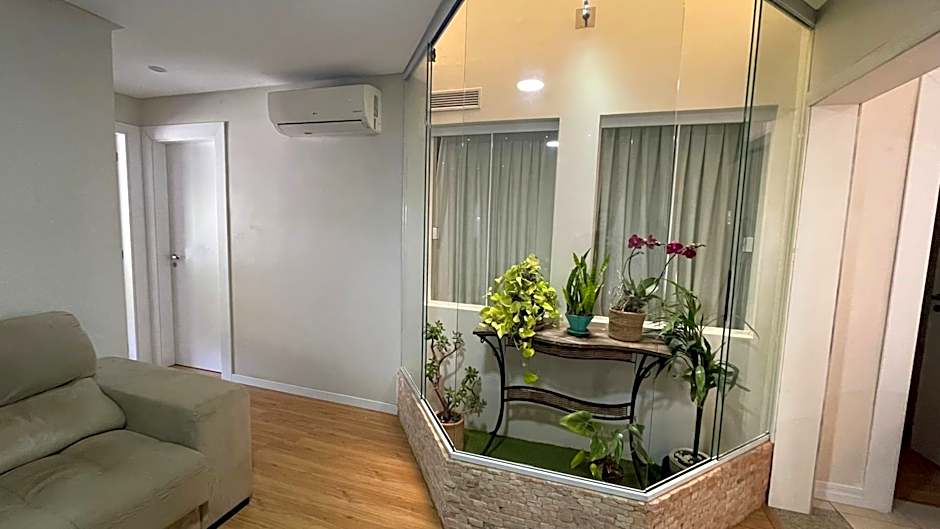 Apto todo climatizado a 5min da Vila Germânica, 3 quartos mais um quarto conjugado, berço e garagem