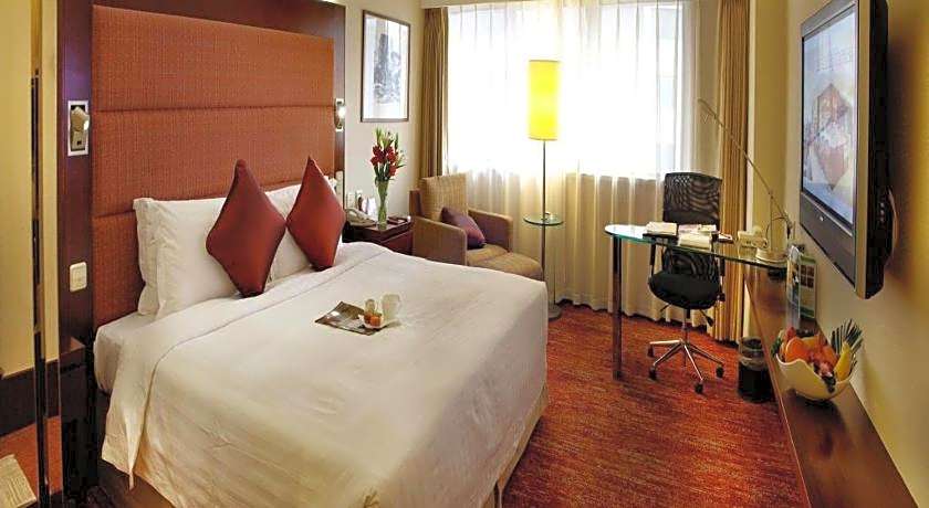 Dalian Grand Continent International Hotel