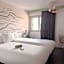 Ibis Styles Paris Tolbiac Bibliotheque