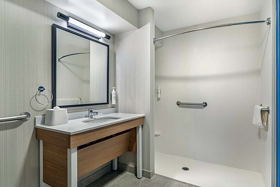 Spark by Hilton Knoxville North I-75