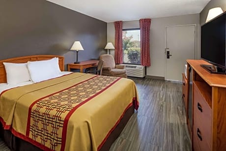 2 Double Beds Non-Smoking