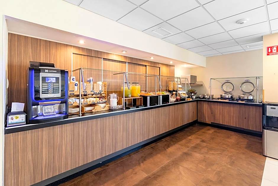 City Express by Marriott Ciudad del Carmen