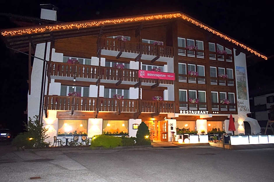 Hotel Crepes de Sela