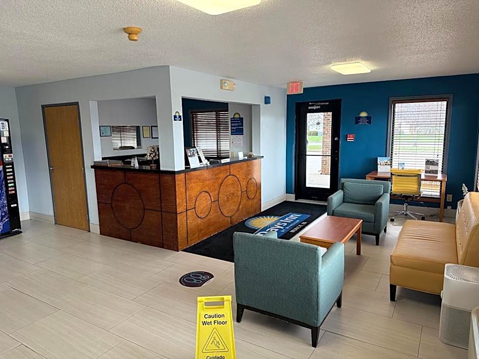 Days Inn by Wyndham Muncie -Ball State University