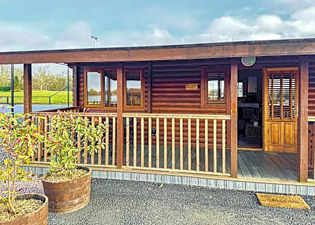 Bosworth Lakeside Lodges