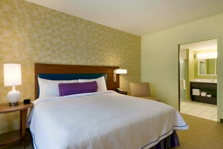 1 King 1 Bedroom Suite Pure Non-Smoking