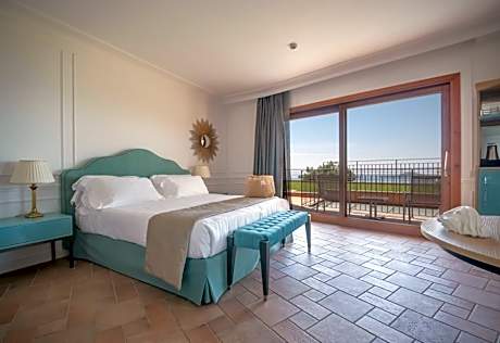 Deluxe Double or Twin Room with Sea View