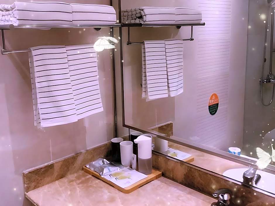 GreenTree Inn Beijing Lin Cui Road Business