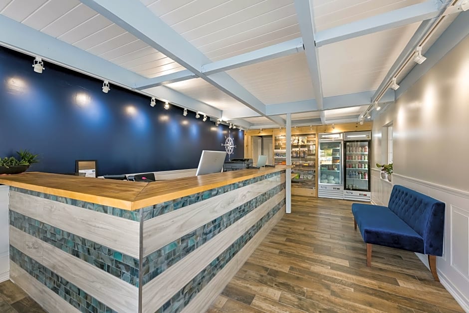 Pacific Coast Roadhouse, SureStay Collection by Best Western